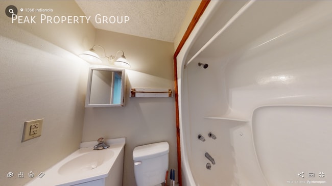 Photo - 1366-1368 Indianola Avenue-1368 Indianola Avenue Unit 1368 Indianola Avenue