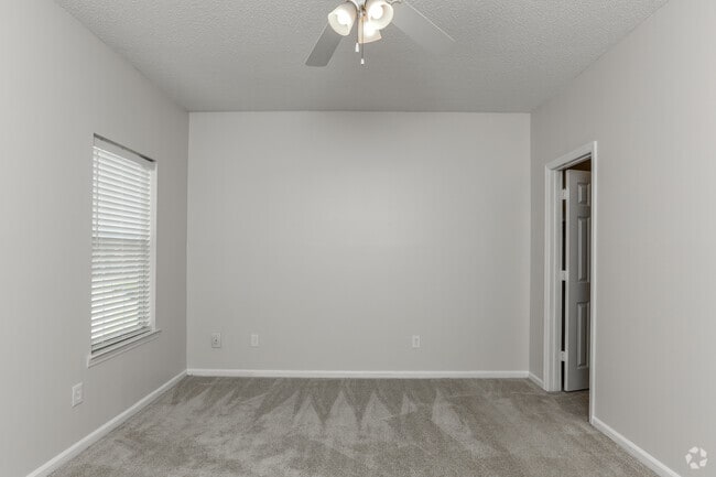 1HAB, 1BA - 800 ft²