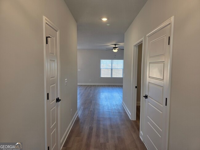 Photo - 330 Crosswinds Dr