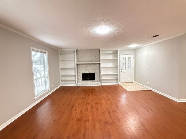 Photo - 576 Shady Grove Dr