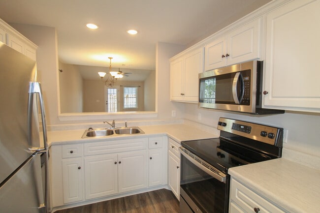 Photo - 432 Andover Dr