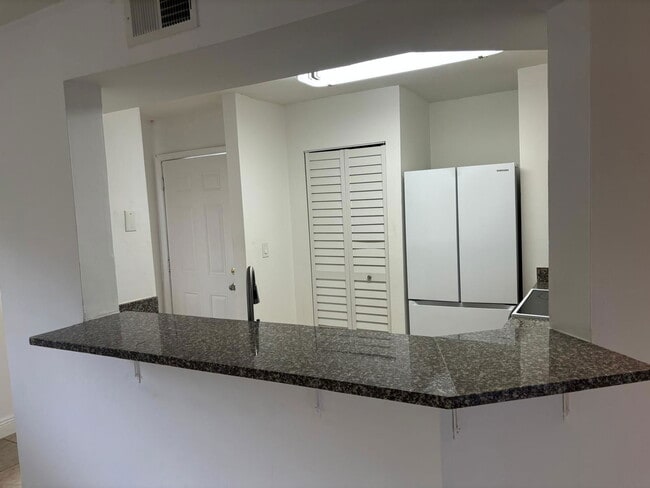 Photo - 3473 NW 44th St Unit 102