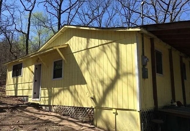 Photo - 2 BEDROOM 1 BATH House