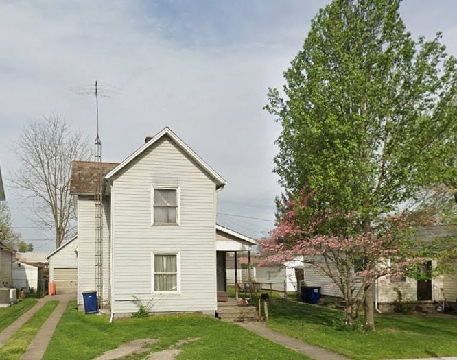 Photo - 353 N 11th St
