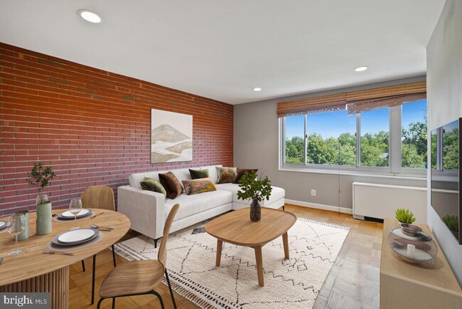 Photo - 1900 Lyttonsville Rd Unit 1101