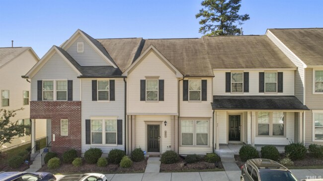 Photo - 21 Moss Grove Ln Townhome