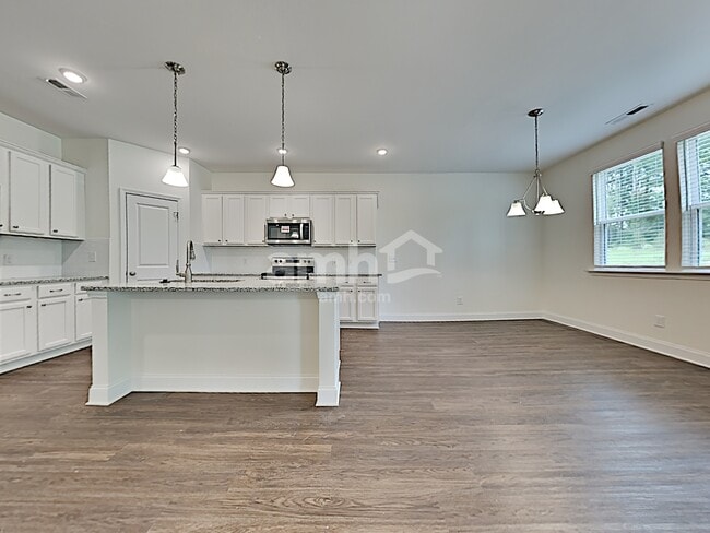 147 Pullen Dr