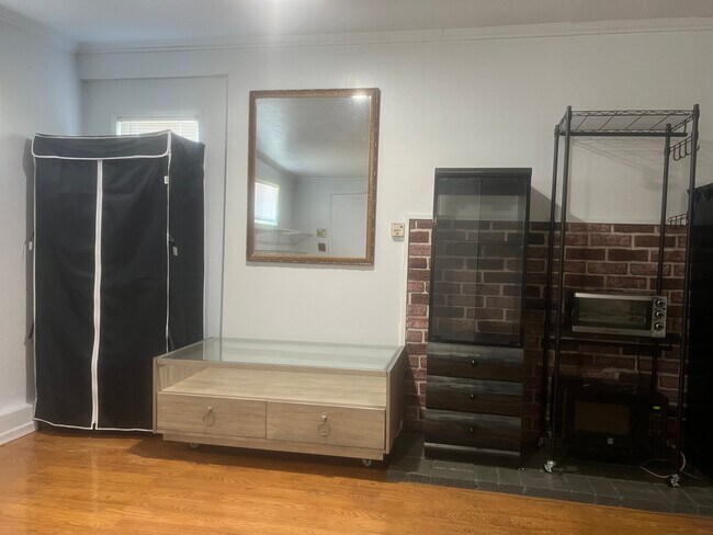 Photo - 16405 NE 12th St