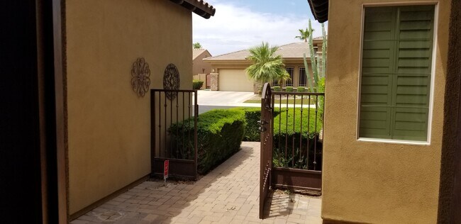 Photo - 3963 E Elmwood Pl