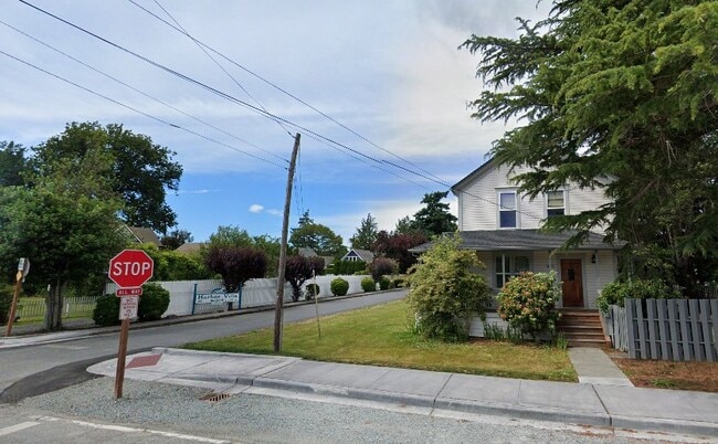 Photo - 401 E State St Unidad #401