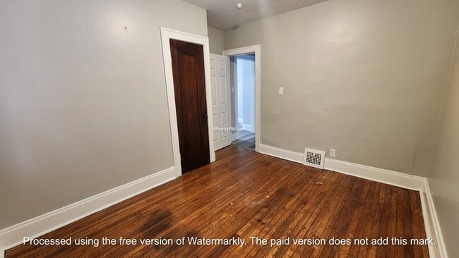 Photo - 2797 E 125th St