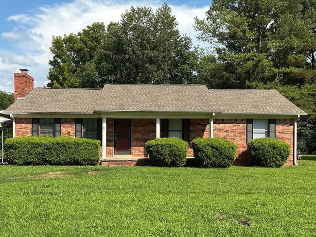 Building Photo - 62 Beinville St