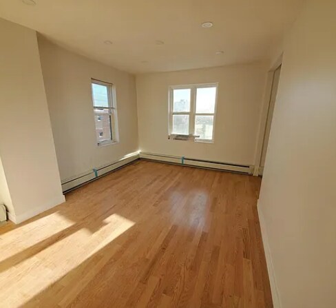 Building Photo - 30 Greenwich St Unit 9