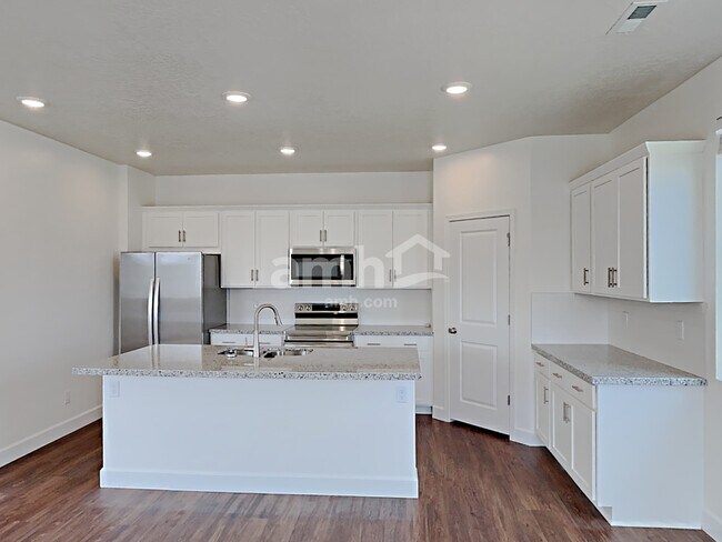 Photo - 5908 Verdigris Dr