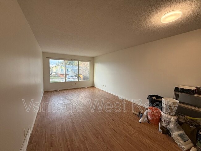 Building Photo - 1097 Monterey Ct