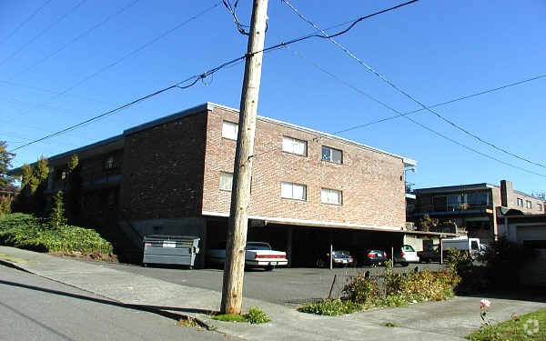 Photo - Windsor Village