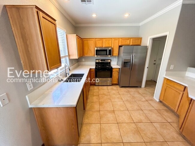 Photo - 2676 Cottonwillow St