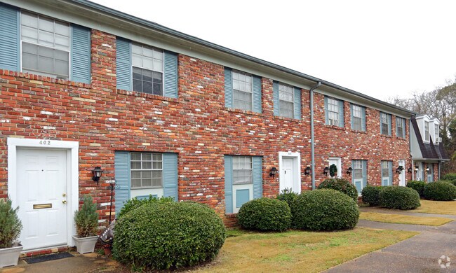 Photo - Williamsburg East