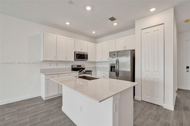 Photo - 3777 Harborside Ave