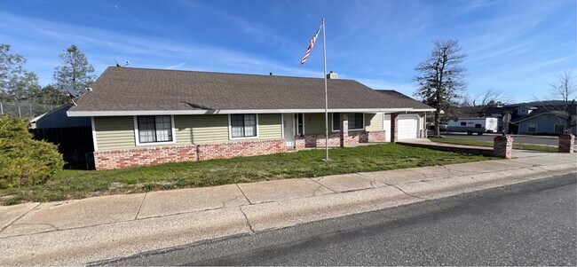 Photo - 153 Cypress Hill Dr