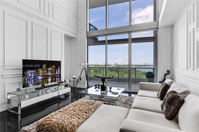 Photo - 900 Biscayne Blvd Unit 909