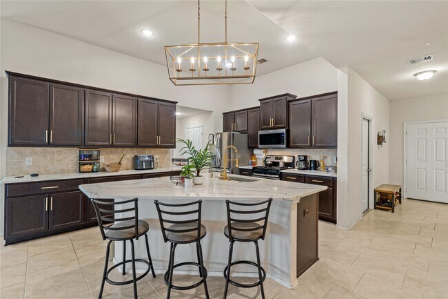 Photo - 4506 Mondial Rd