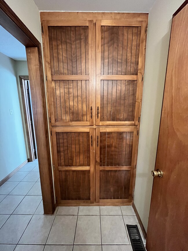 Photo - 243 Meek Ave