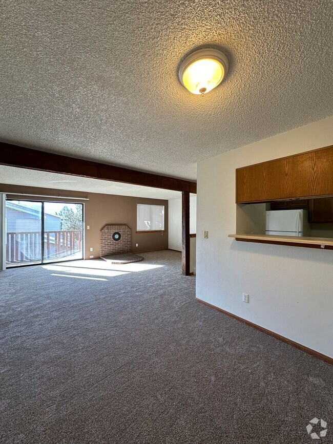 Building Photo - Two Bedroom One Bath Condo in Rifle Colorado