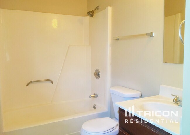 Photo - 1252 Polk St