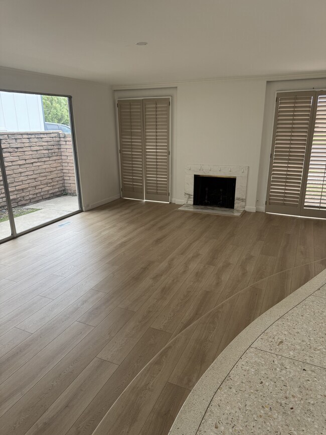 Photo - 1833 Toyon Ln