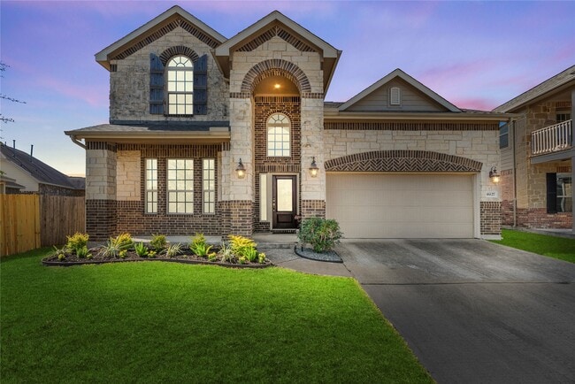 Building Photo - 16127 Fairway Creek Cir