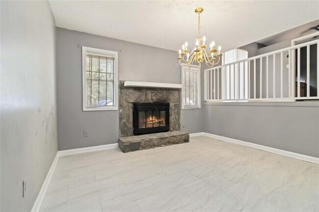 Photo - 6925 Cainwood Dr