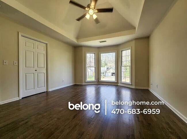 Photo - 2485 Zachary Woods Dr NW
