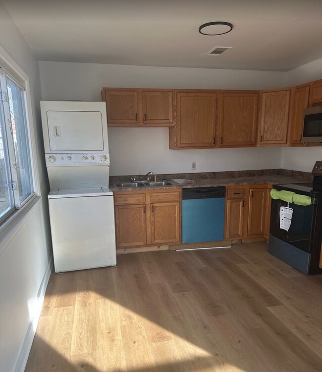 Photo - 637 Cosler Dr