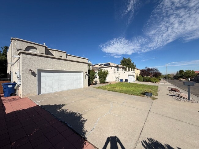 Photo - 9600 Allande Rd NE