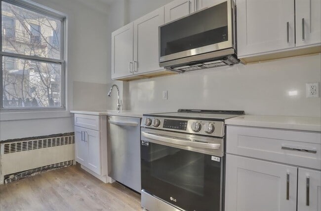 Photo - 517 Willow Ave Unit 3R