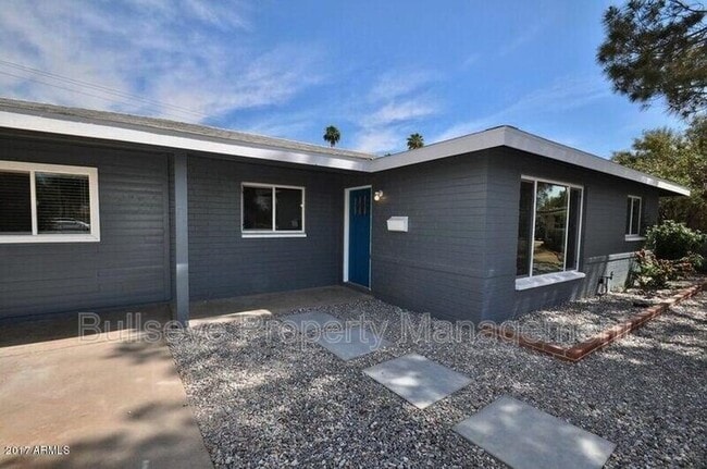 Photo - 3920 E Yale St