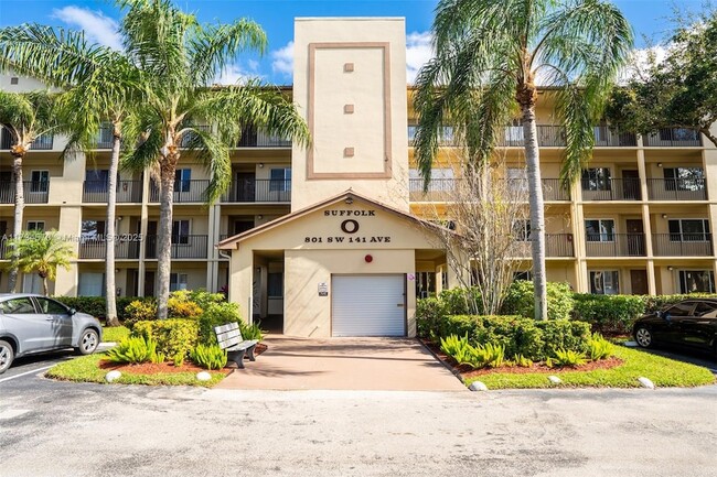 Photo - 801 SW 141st Ave Condo Unit 312O