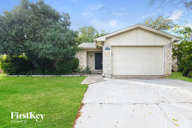 Building Photo - 4704 Green Hollow Dr Rental