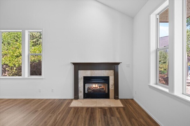 Photo - 235 Jackson Creek Dr
