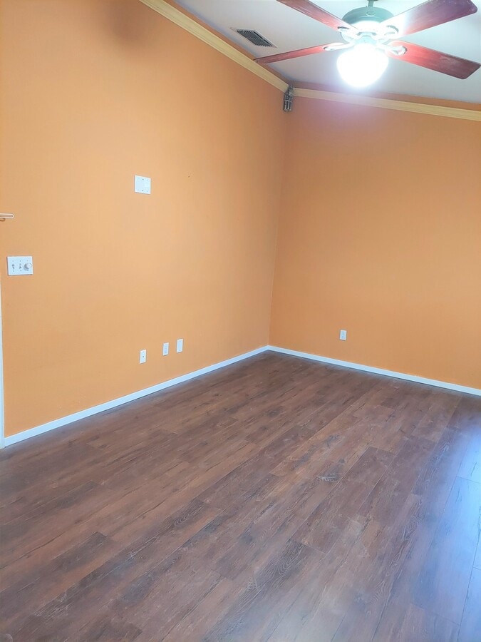 Photo - 812 Granite Ave