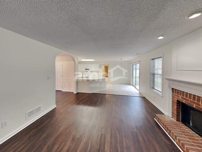 Photo - 11538 Laurel View Dr