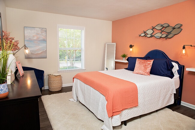 Beachwood Park Apartments and Townhomes
