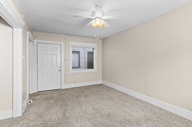 Photo - 1460 Gaviota Ave Unidad 06