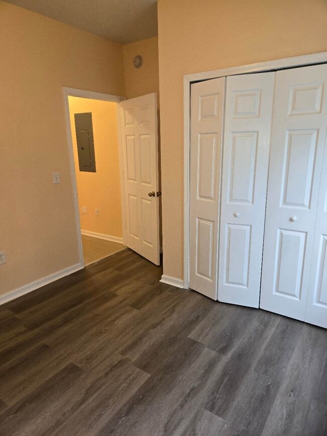 Photo - 6915 Ortega Woods Dr Unidad 2