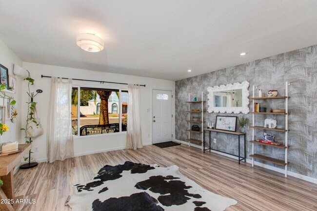 Photo - 3009 E Dahlia Dr