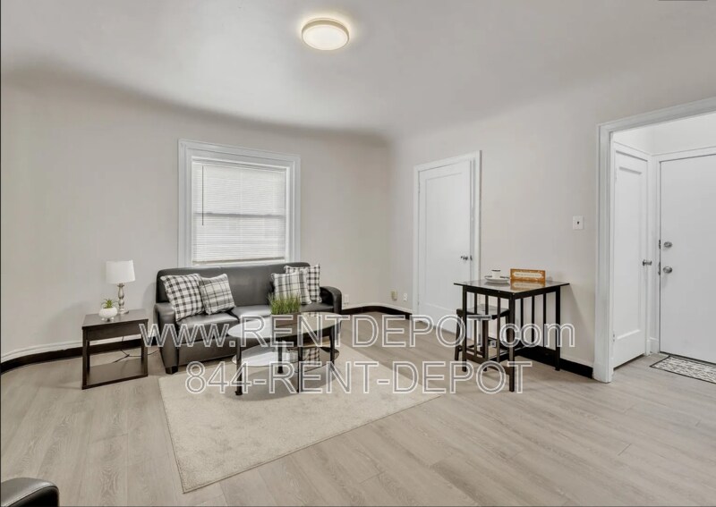 Photo - 1407 Howard St Casa