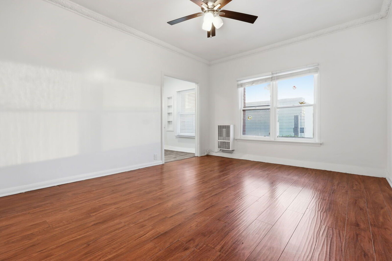 Photo - 724 S Mariposa Ave Unidad 209