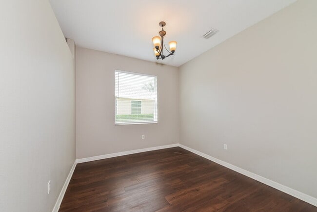 Photo - 5412 Lexington Dr