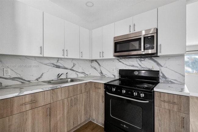 Photo - 1880 NW 69th St